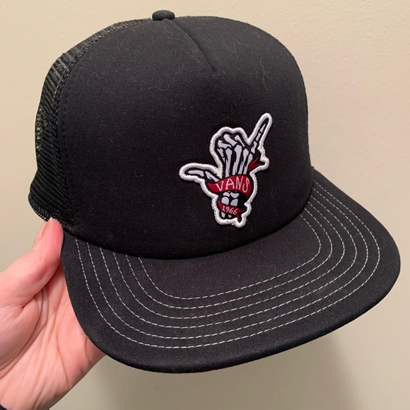 Bone trucker vans Clearance